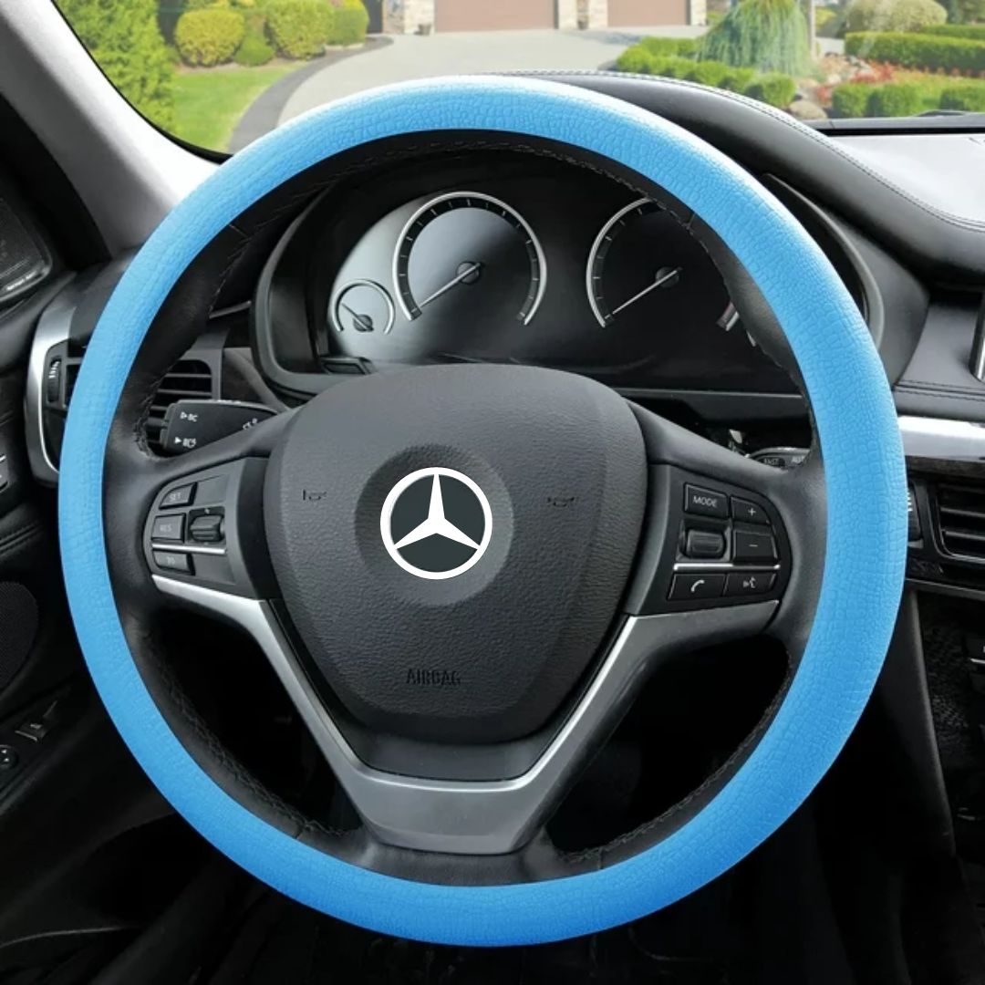 Universal Car Steering Wheel Protector