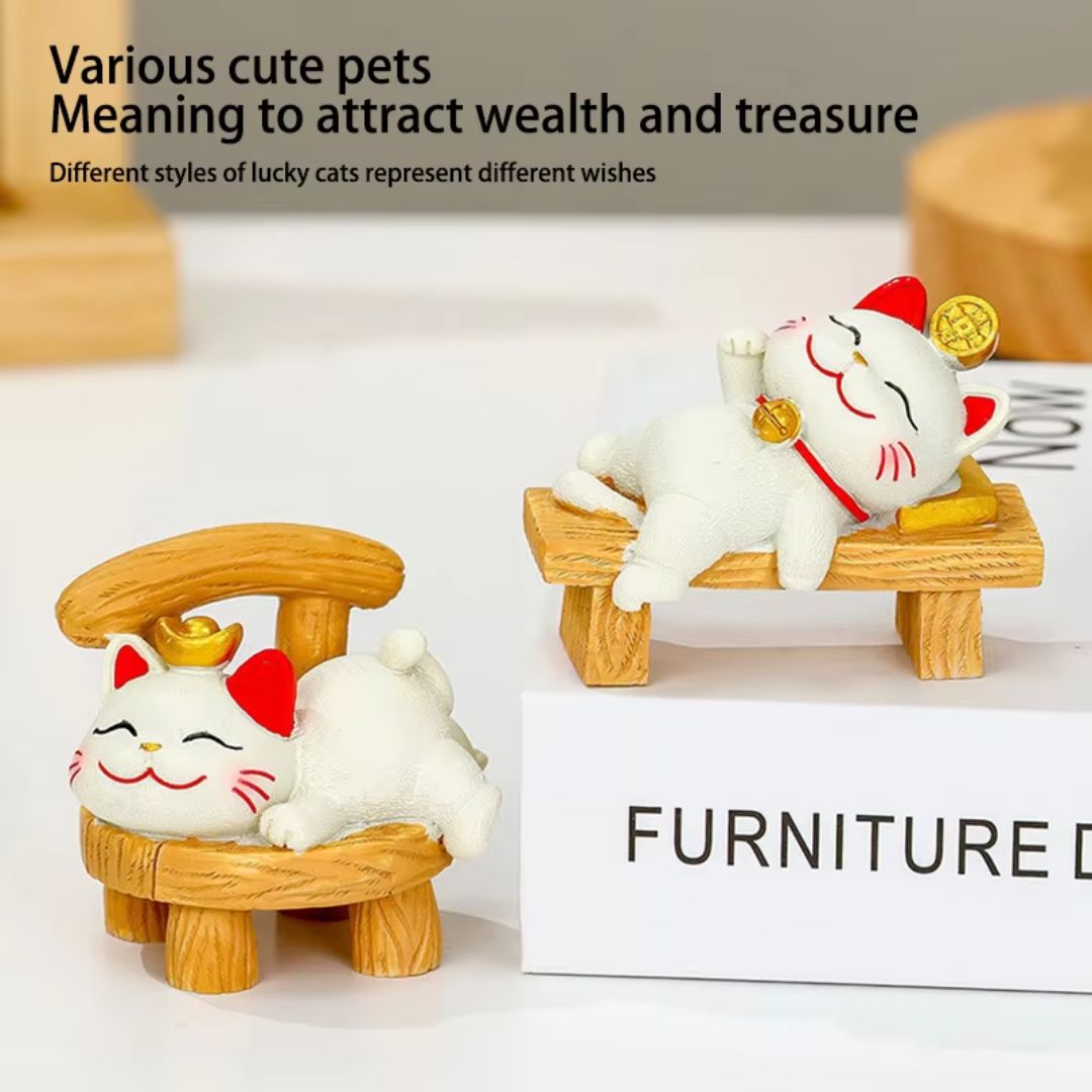 Fortune Cute Resin Cat On Chair Desk Decor