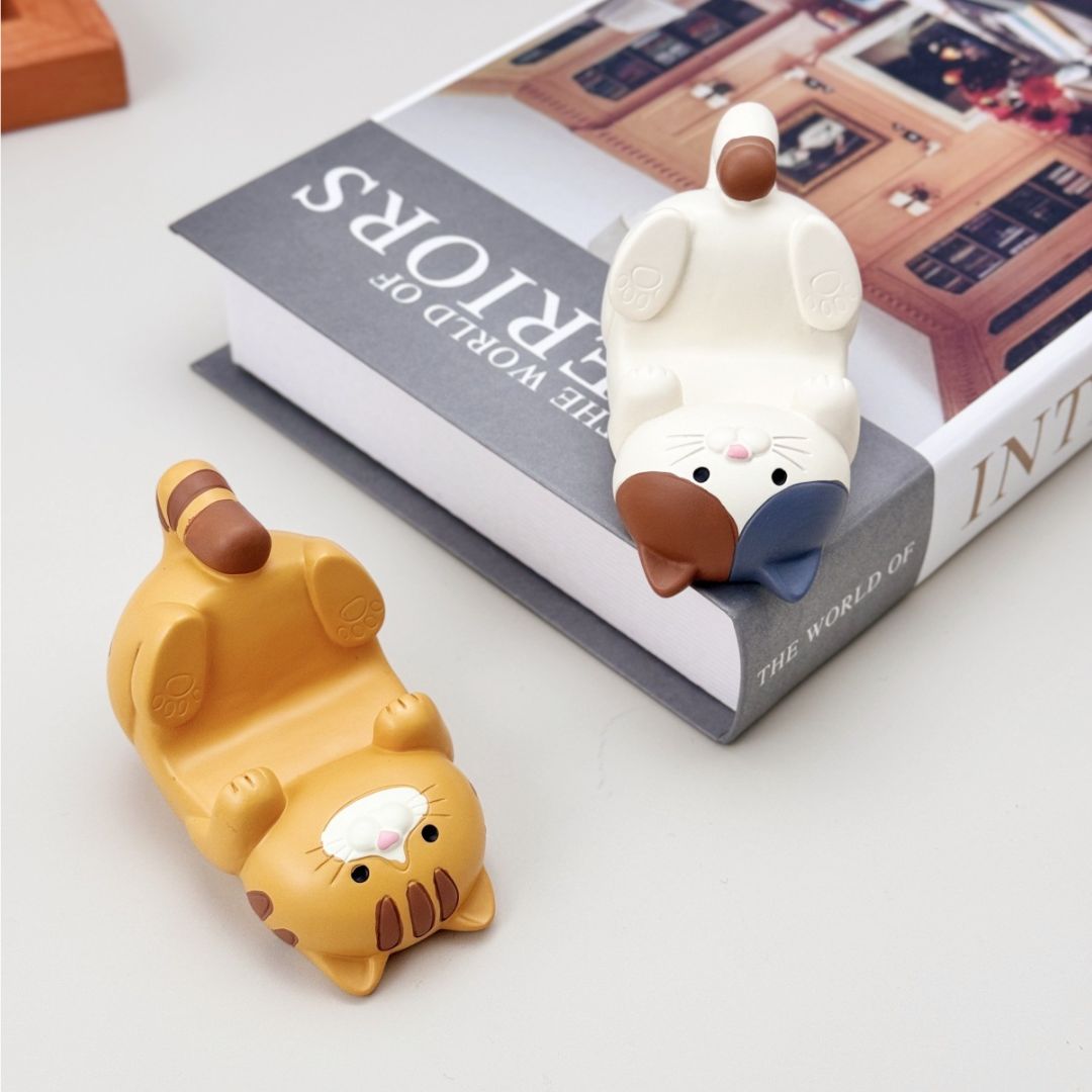 Cute Cat Desk Organizer with Phone Stand
