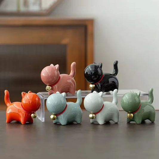 Ceramic Lucky Kitty Figurine-Pack Of 1