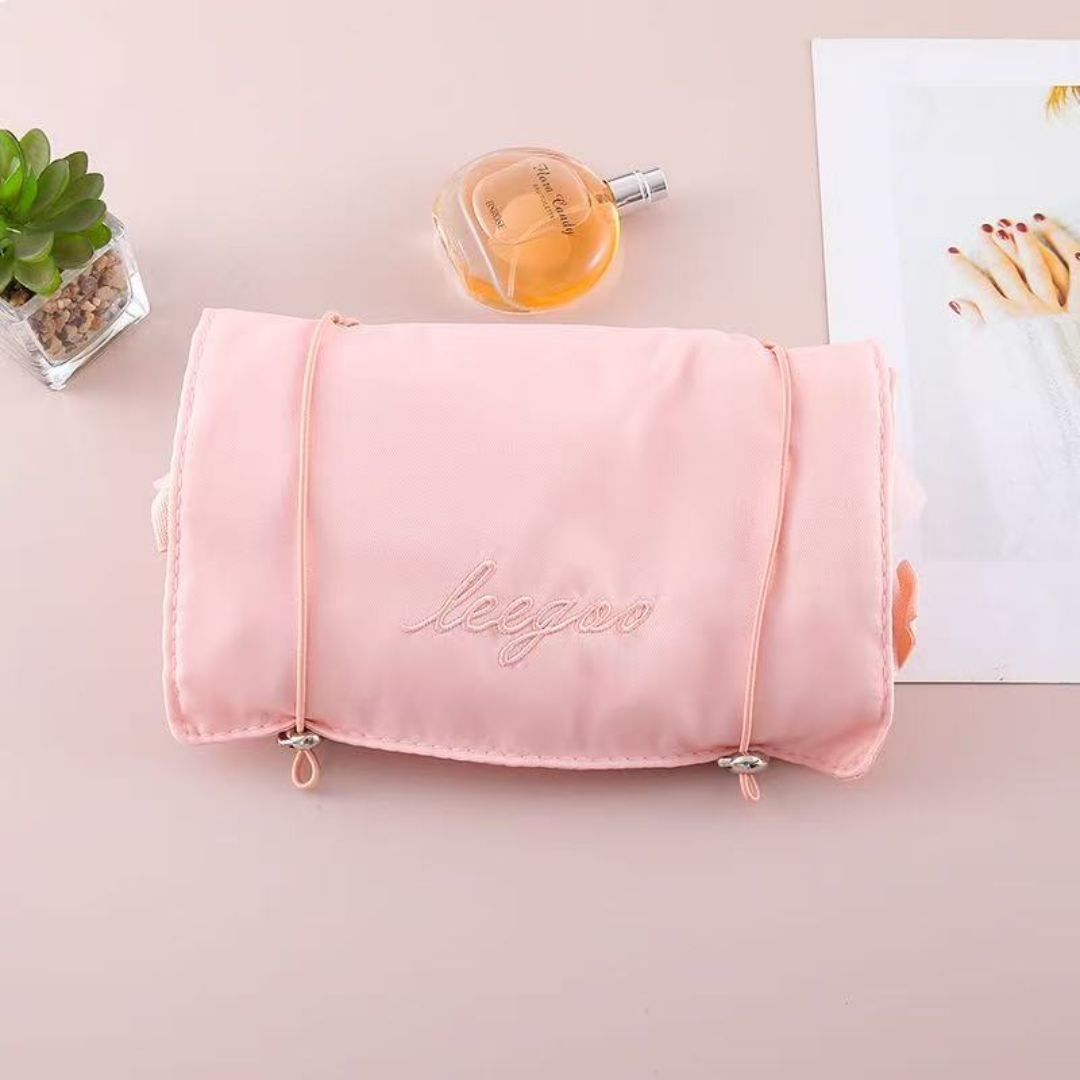 Large Capacity Portable Makeup Organizer Bag for Girls
