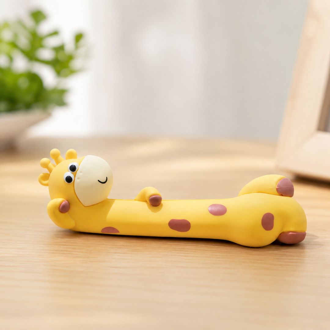 Eye-catching Giraffe-shaped Small Figurines