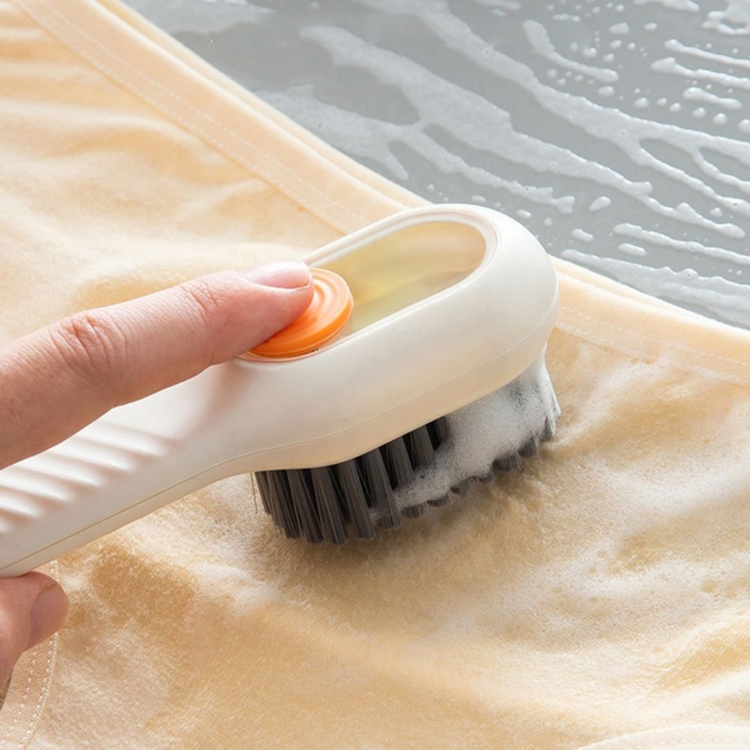 Multifunctional PP Liquid Shoe Brush