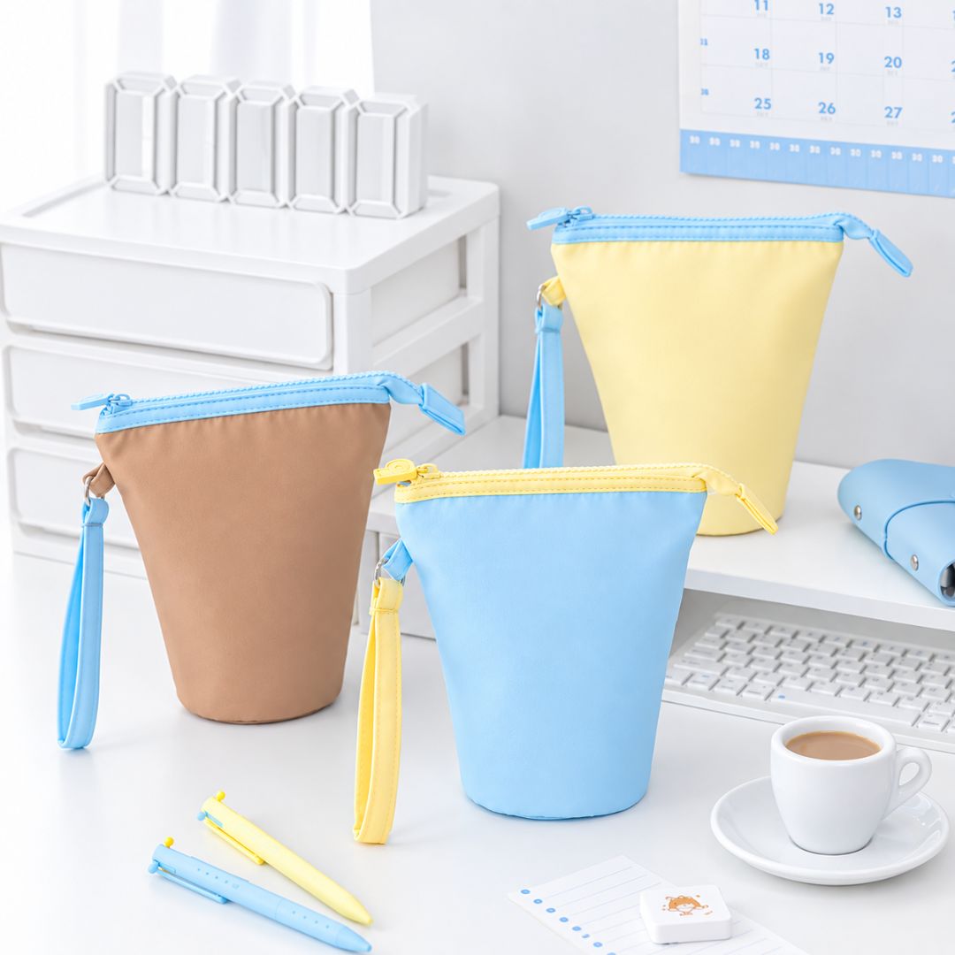 Vertical Flip-Top Pen/Pencil Case