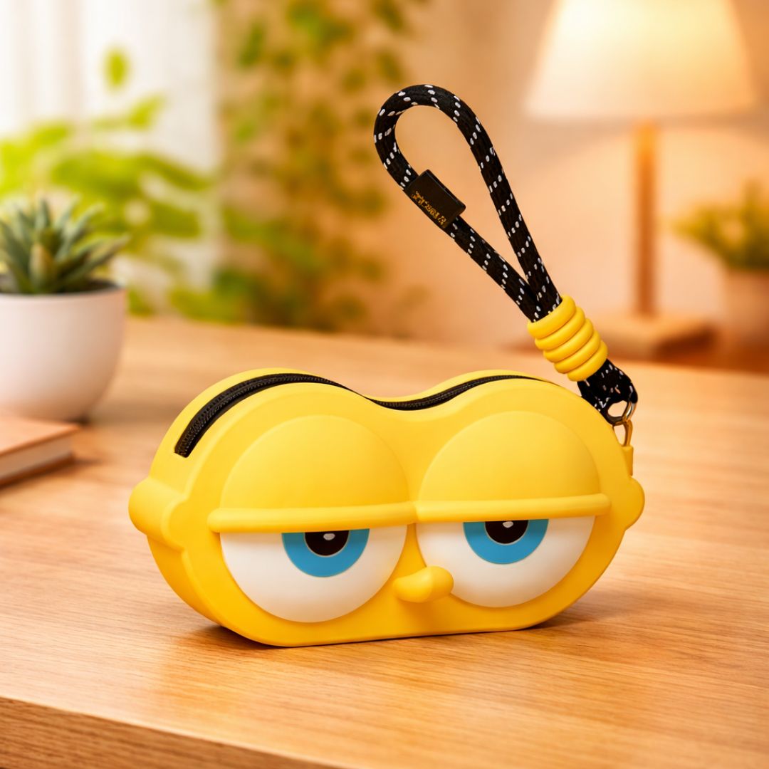SleepyBlink Pouch