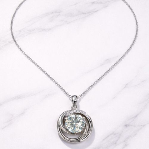 Luxury Diamond Pendant Necklace for Women
