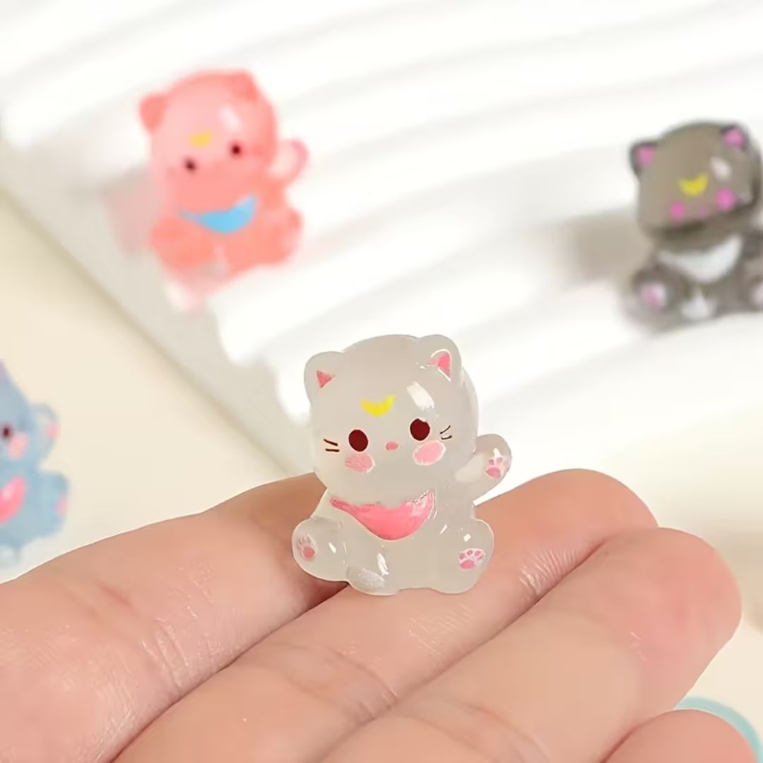 6 PCS Glow-in-the-Dark Cat Figurines