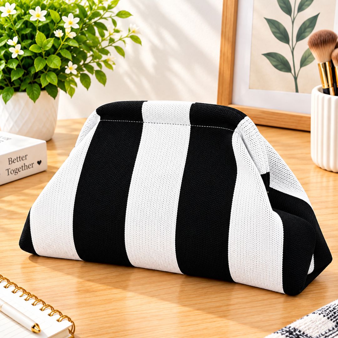 Women's Knitted Striped Cosmetic Makeup Bag
